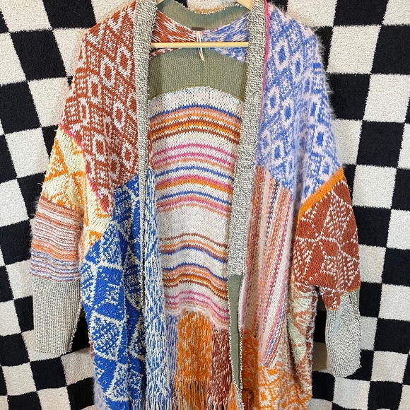 Free People At Dawn Poncho Patchwork Open Knit Beachy Slouchy Cardigan M/L - Picture 3 of 8